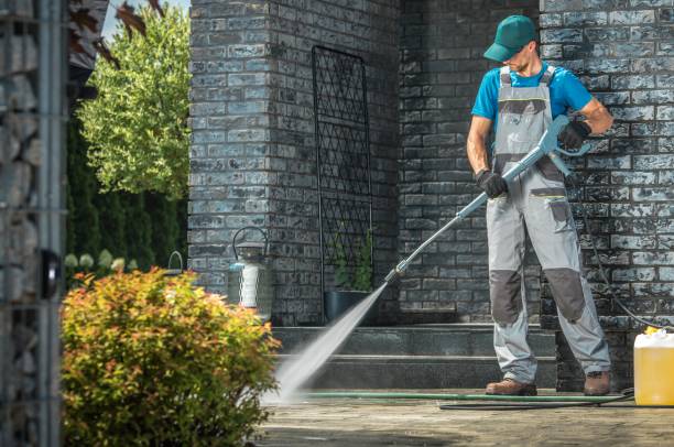 Best Gutter Cleaning  in Milton, WA